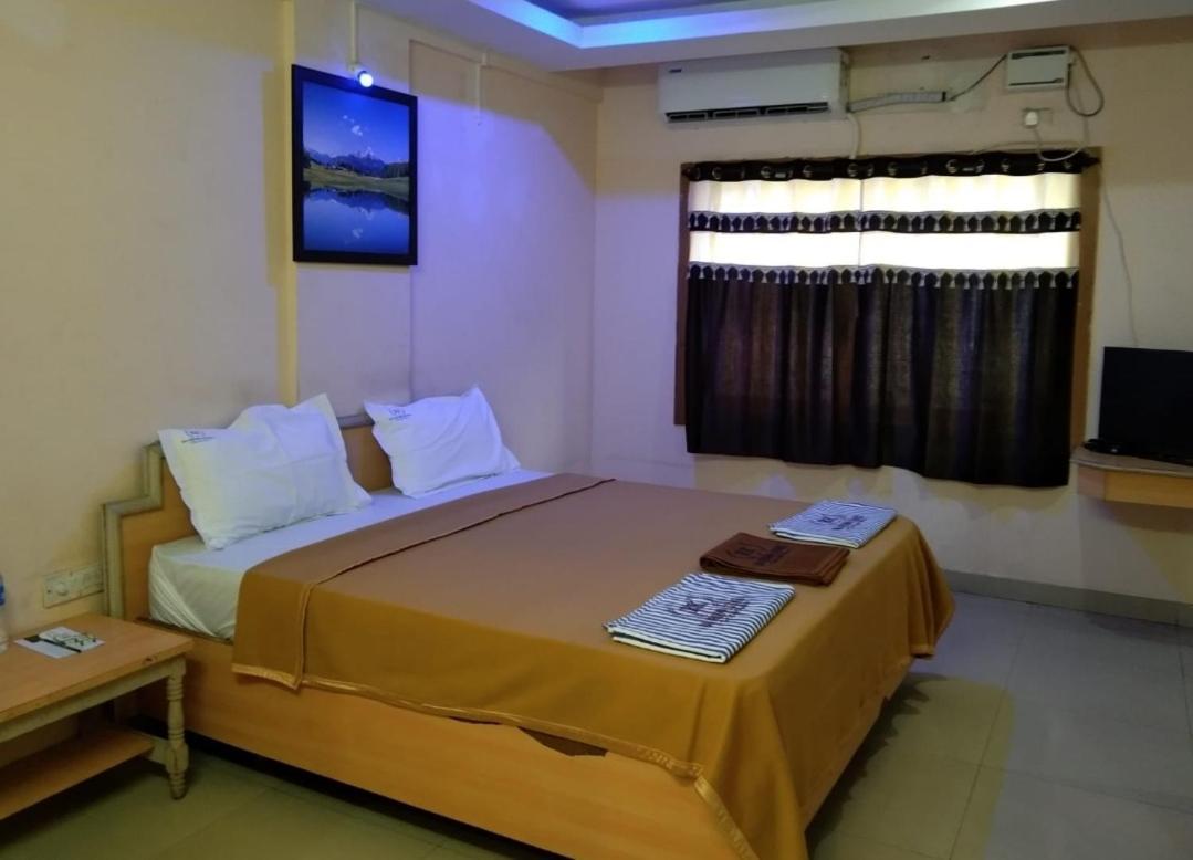 Rajkrishna Residency Otel Attur Dış mekan fotoğraf